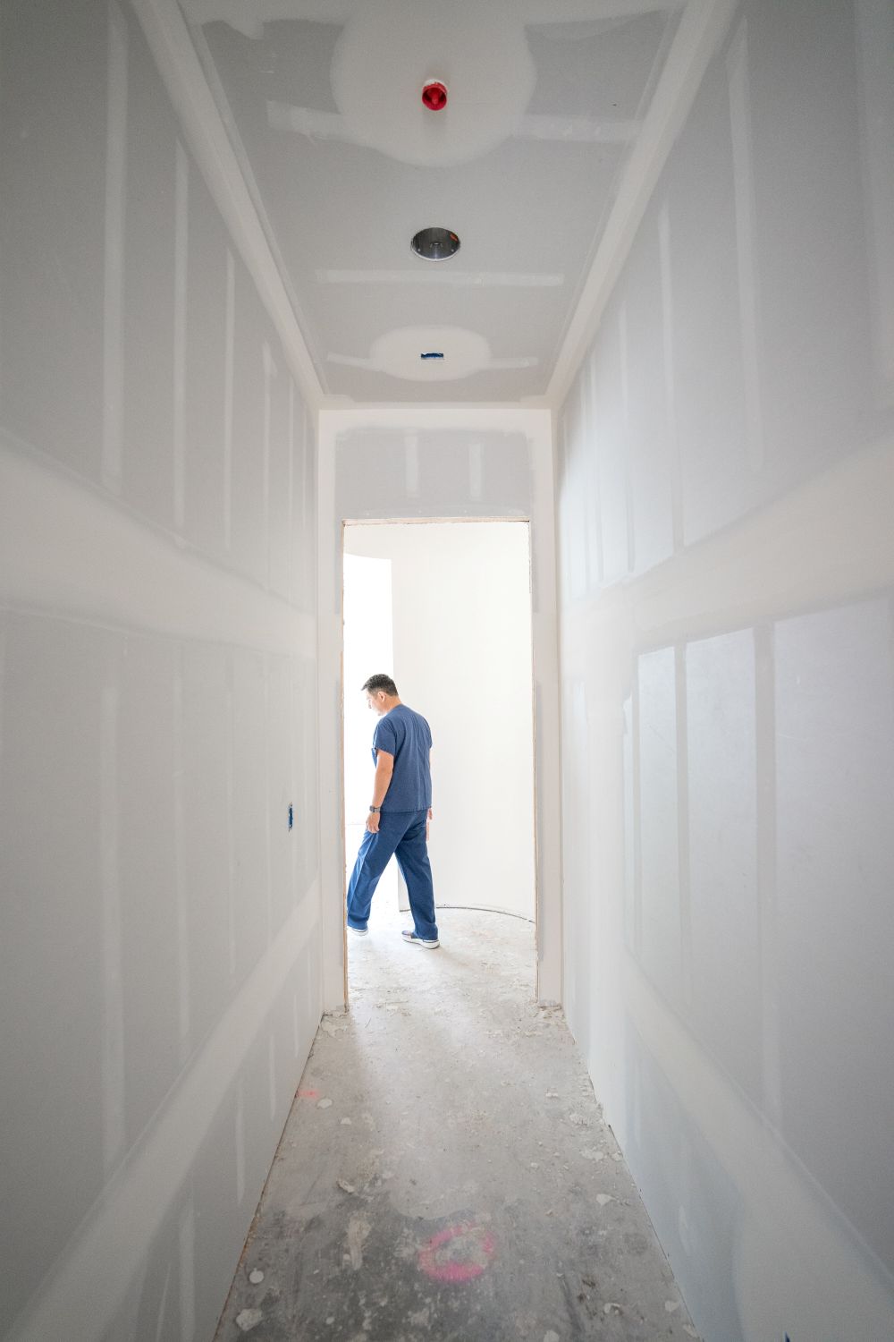 entreprise spécialisée en réparation de murs et plafonds à Les Cèdres